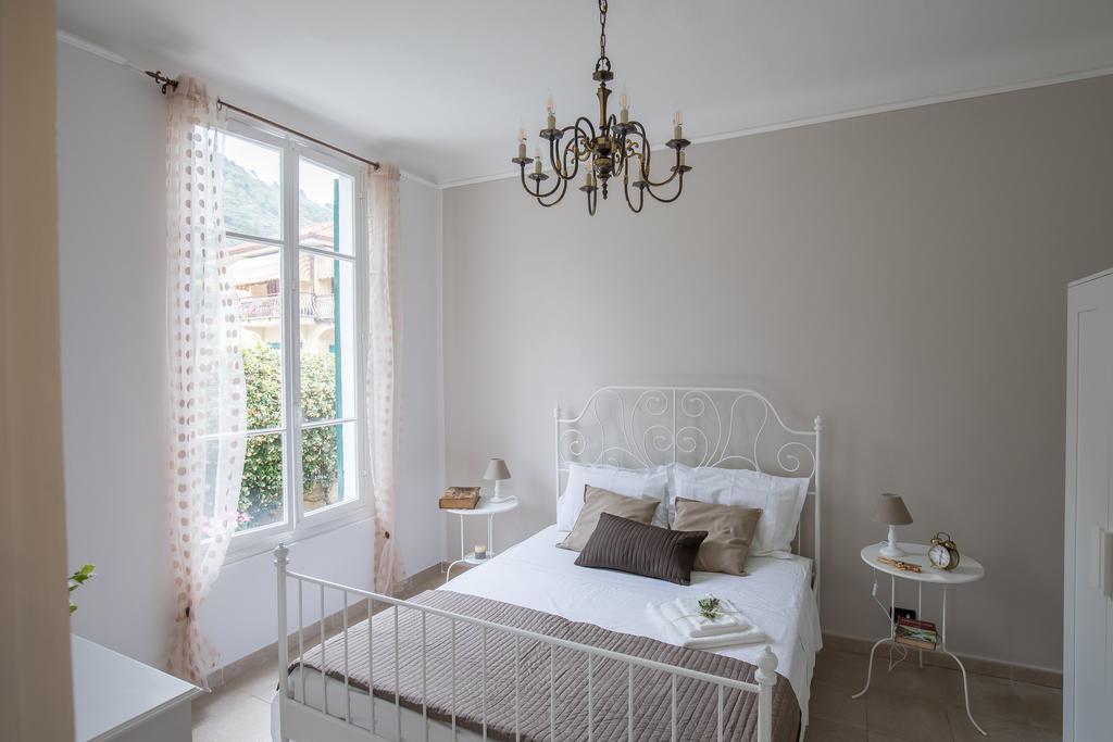 Dussaiga - Casa Di Giacinta Villa Dolceacqua Eksteriør billede