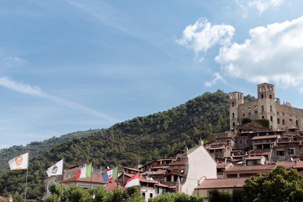 Dussaiga - Casa Di Giacinta Villa Dolceacqua Eksteriør billede