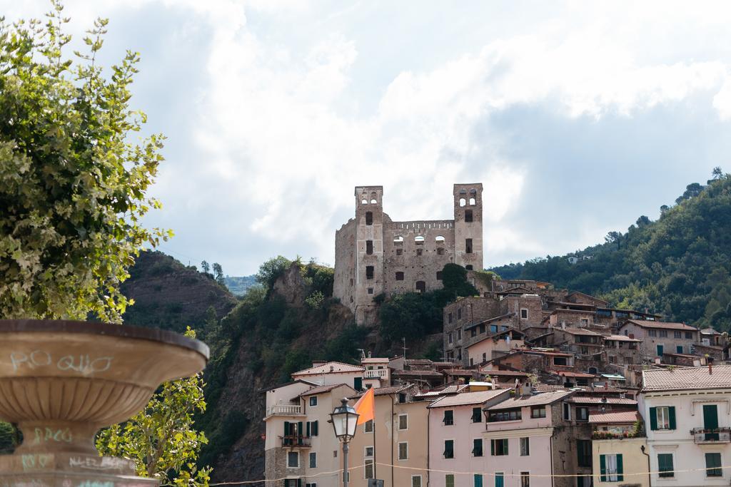 Dussaiga - Casa Di Giacinta Villa Dolceacqua Eksteriør billede